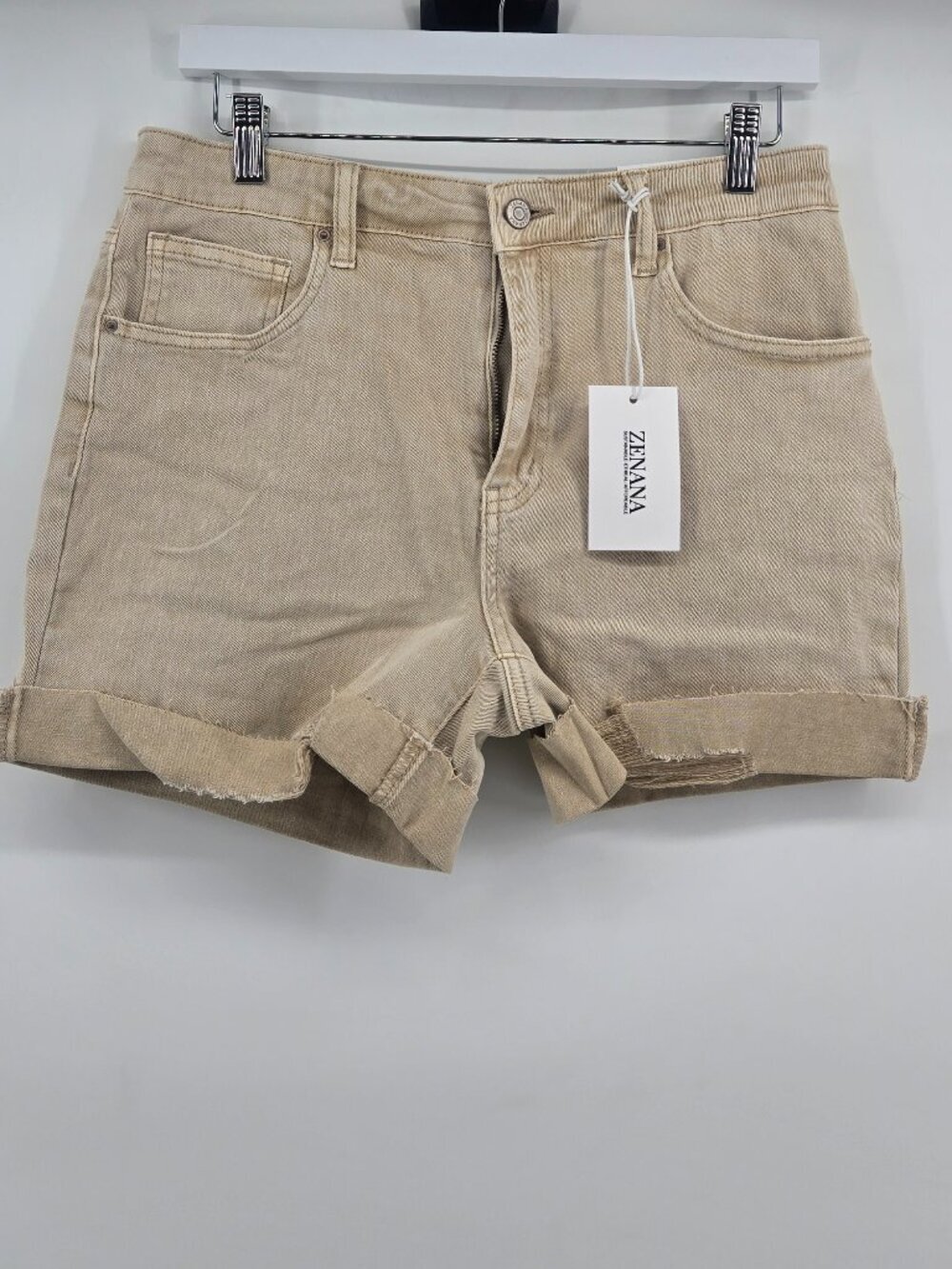 NWT Zenana Mid-Rise Distressed Denim Shorts - L Light Mocha